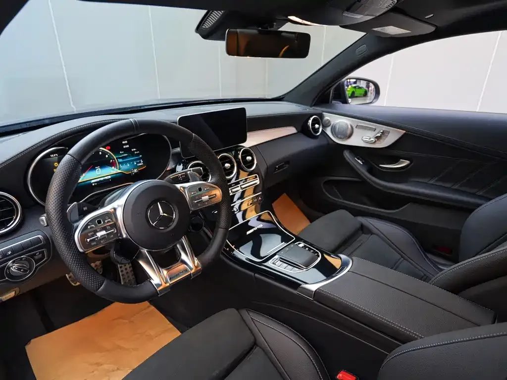 Mercedes-Benz C-Class AMG — фото 8