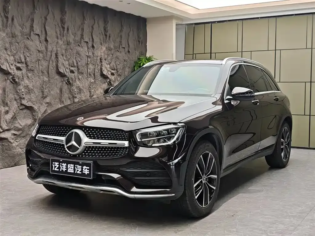 Mercedes-Benz GLC — фото 1