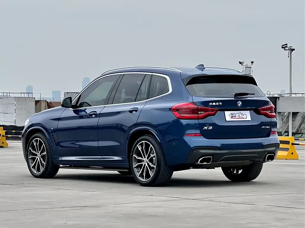 BMW X3 — фото 3