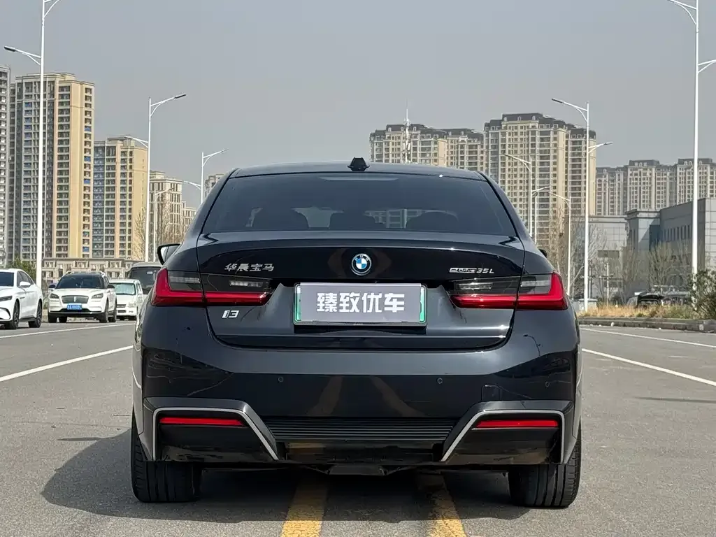 BMW i3 — фото 6