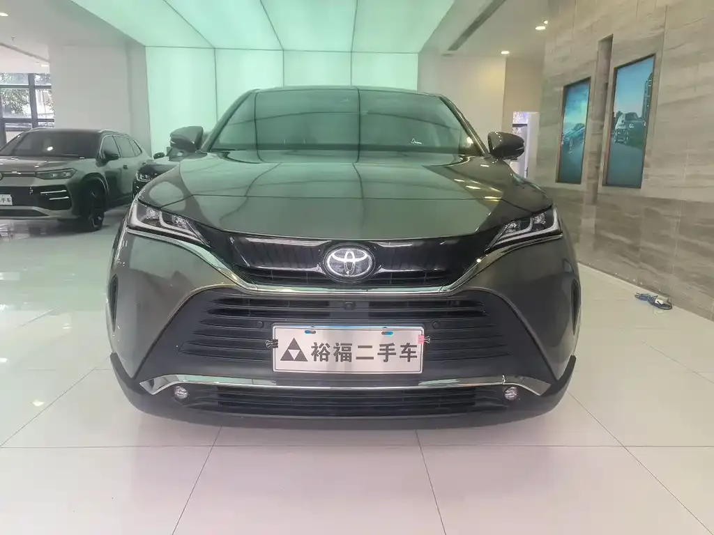 Toyota Harrier 2022 из CN, фото 3