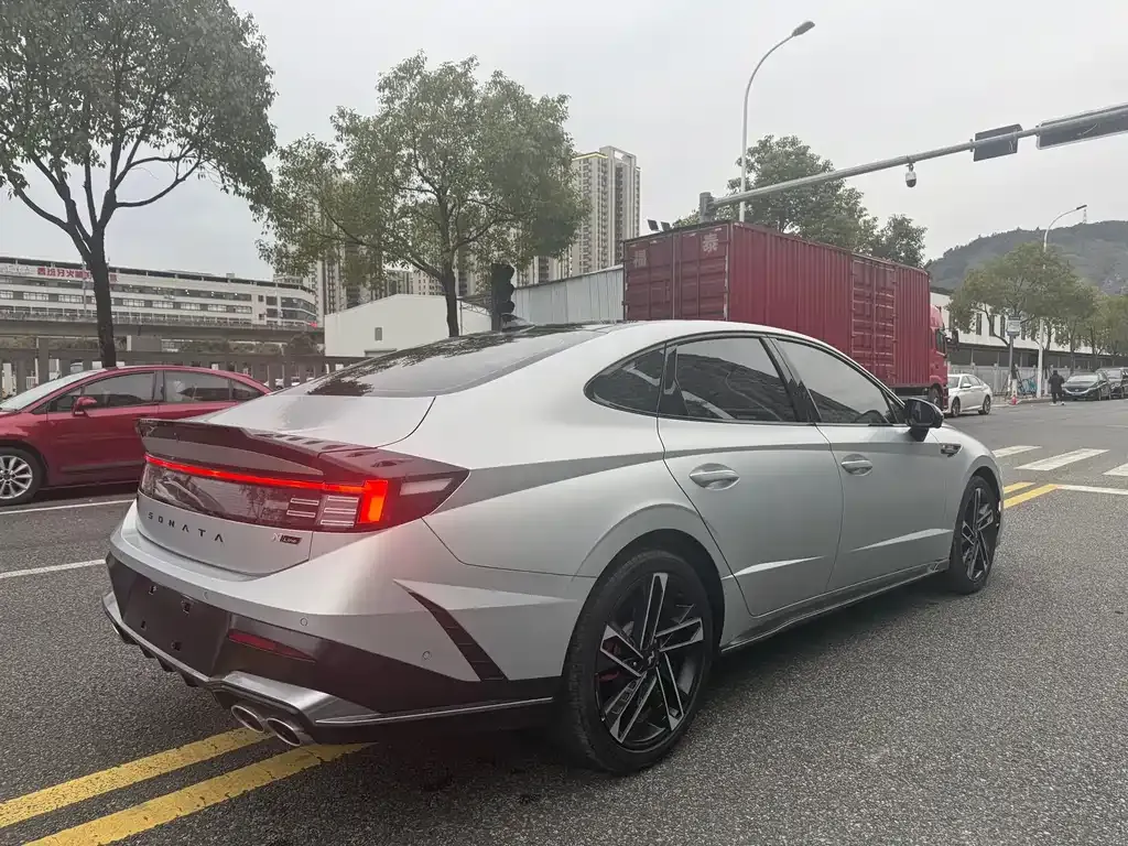 Hyundai Sonata 2024 из CN, фото 5