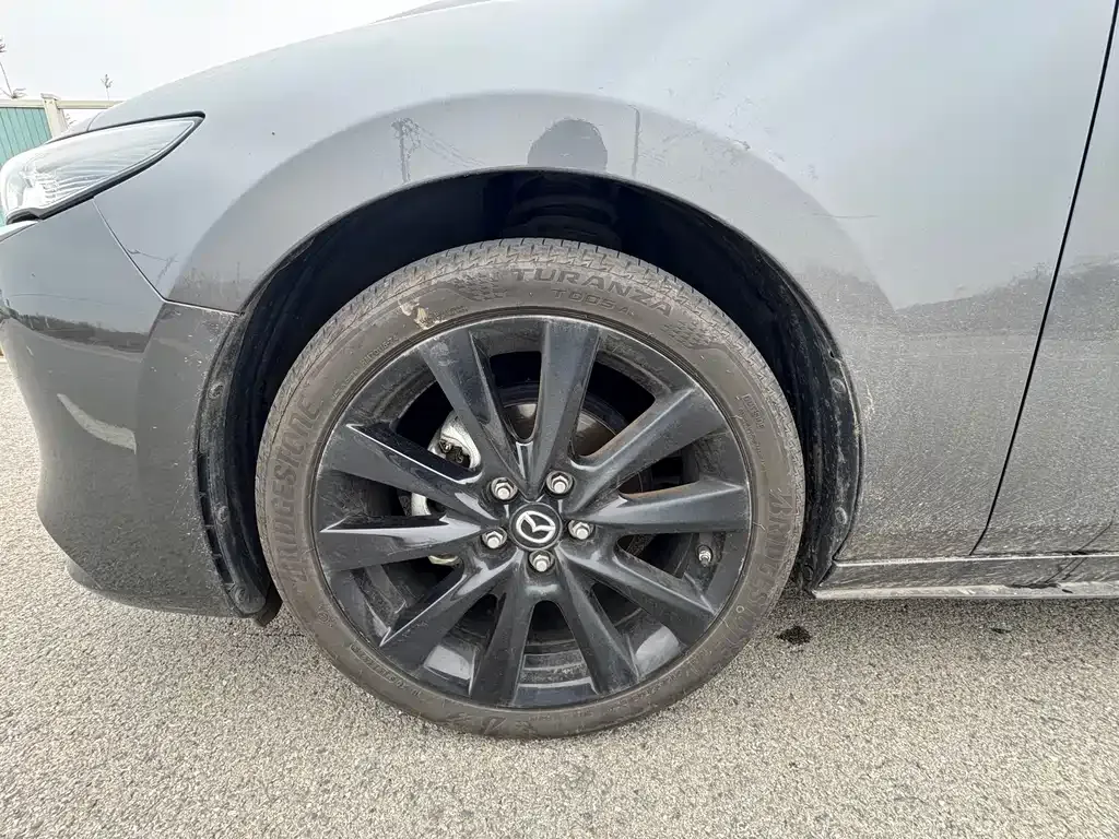 Mazda 3 Axela 2024 из CN, фото 8