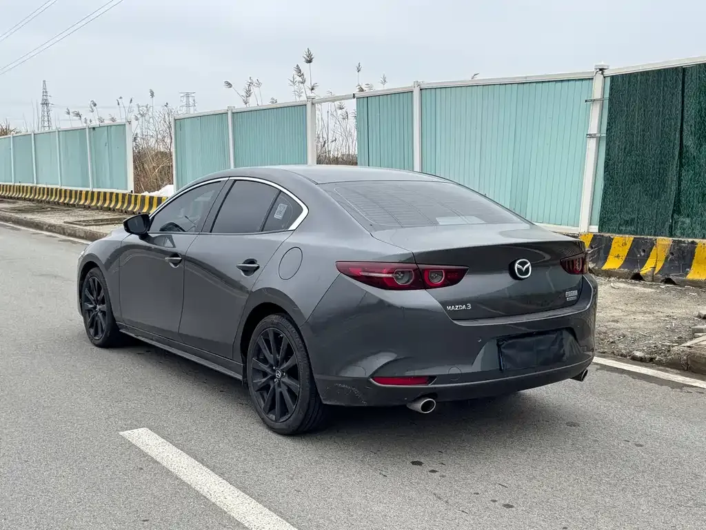 Mazda 3 Axela 2024 из CN, фото 3
