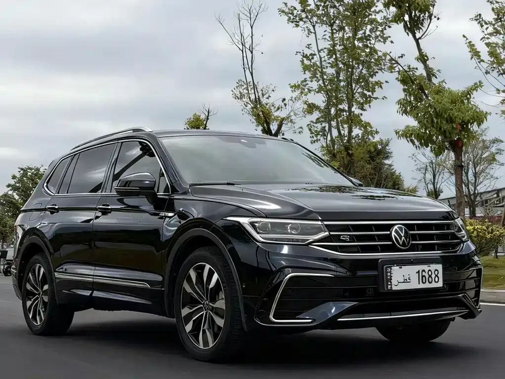 Volkswagen Tiguan L 2023 из CN, фото 10
