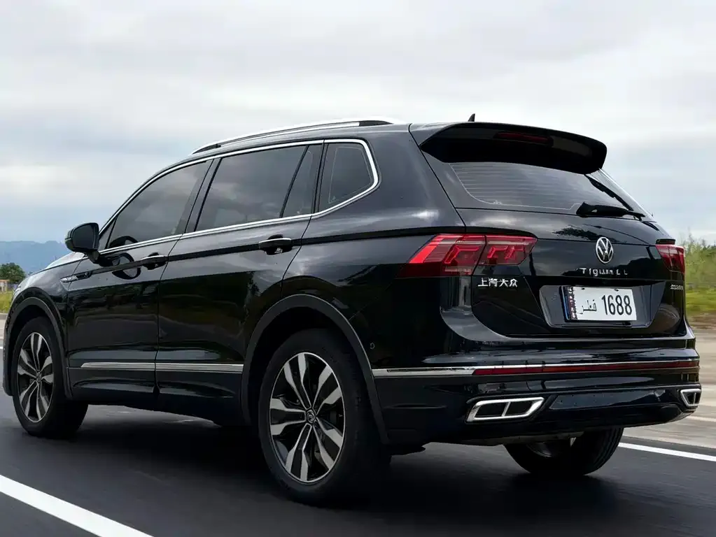 Volkswagen Tiguan L 2023 из CN, фото 4