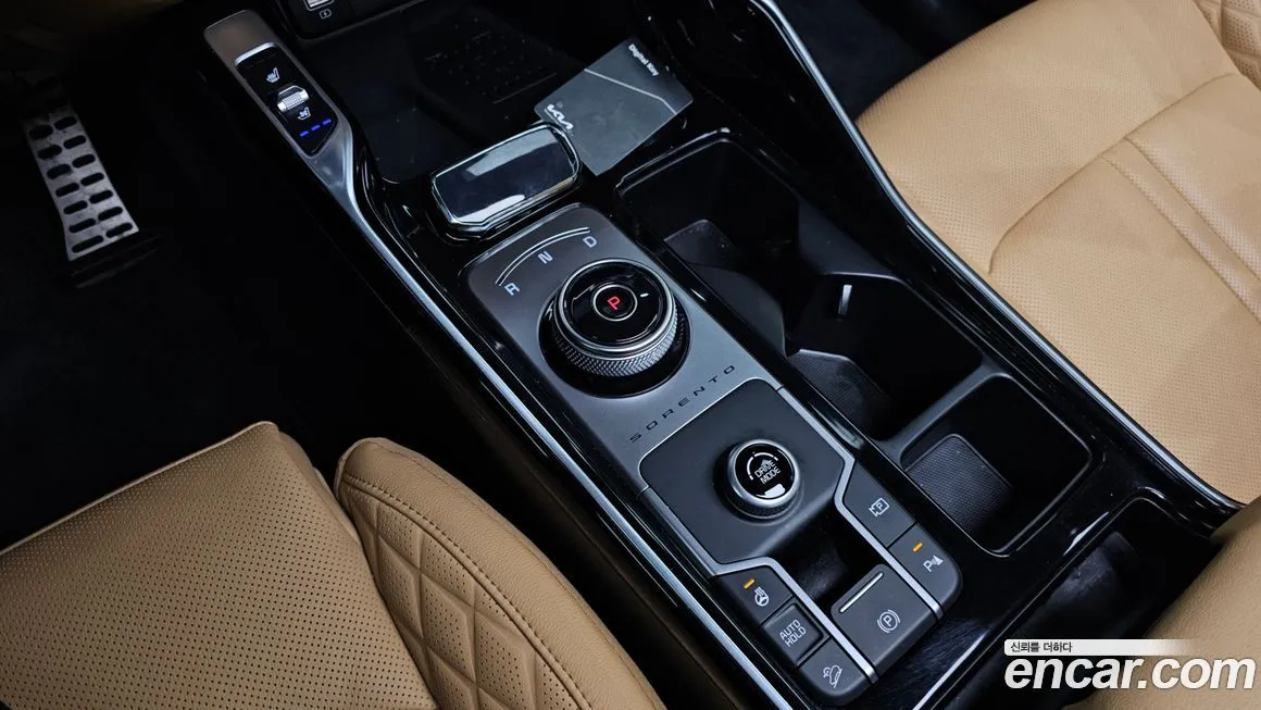 Kia Sorento — фото 10