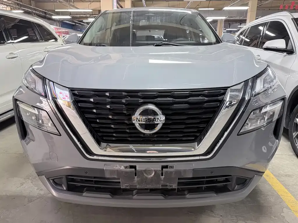 Nissan X-Trail — фото 10