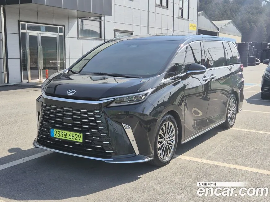 Lexus LM 2025 из KR, фото 1