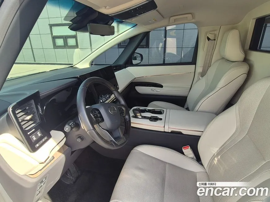 Lexus LM 2025 из KR, фото 3
