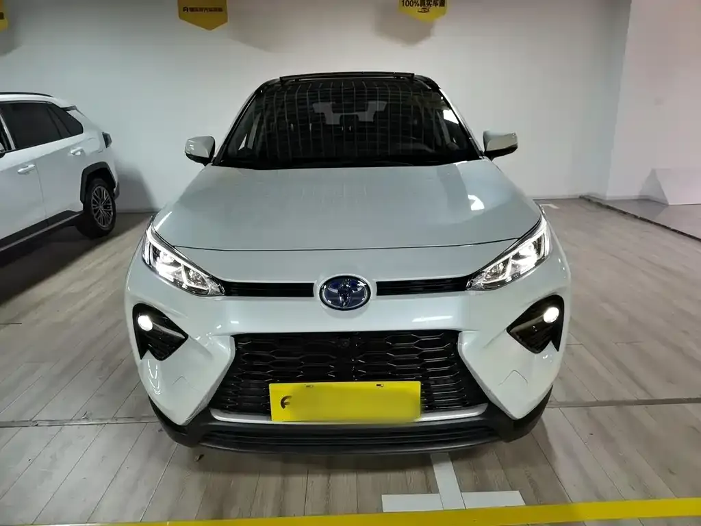 Toyota Wildlander 2023 из CN, фото 3
