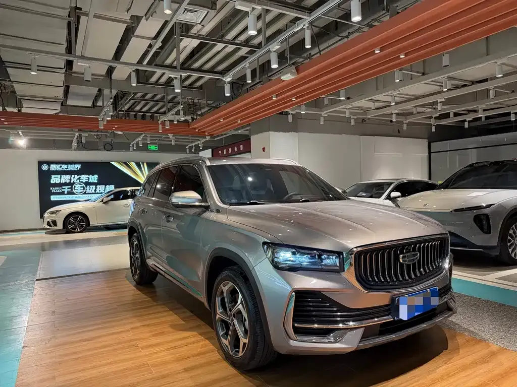 Geely Xingyue L — фото 5