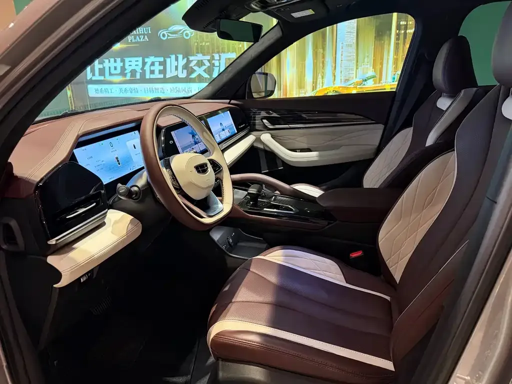 Geely Xingyue L — фото 3
