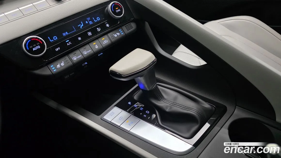 Hyundai AVANTE — фото 3