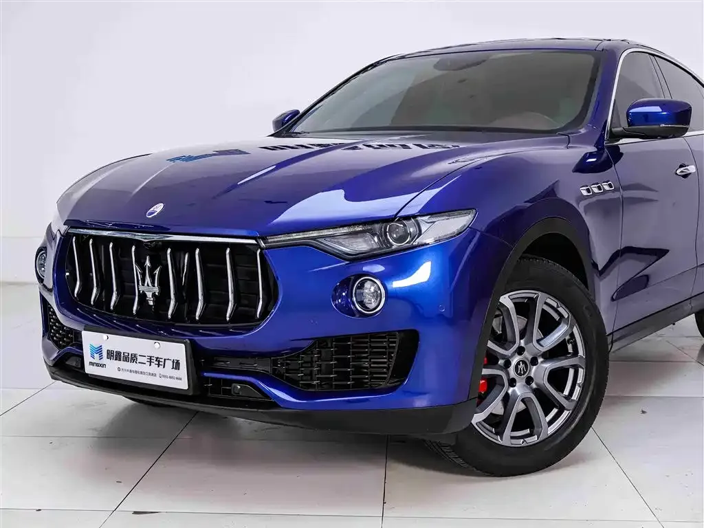 Maserati Levante — фото 10