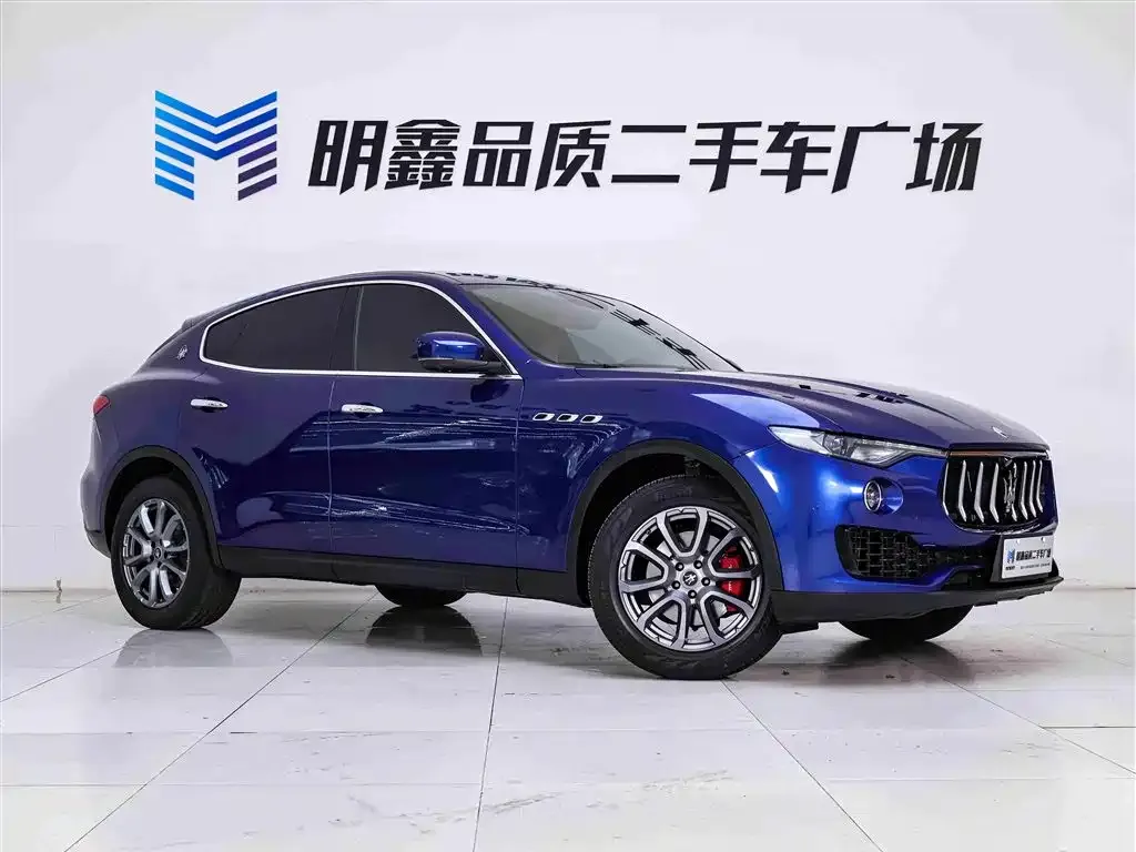 Maserati Levante — фото 5