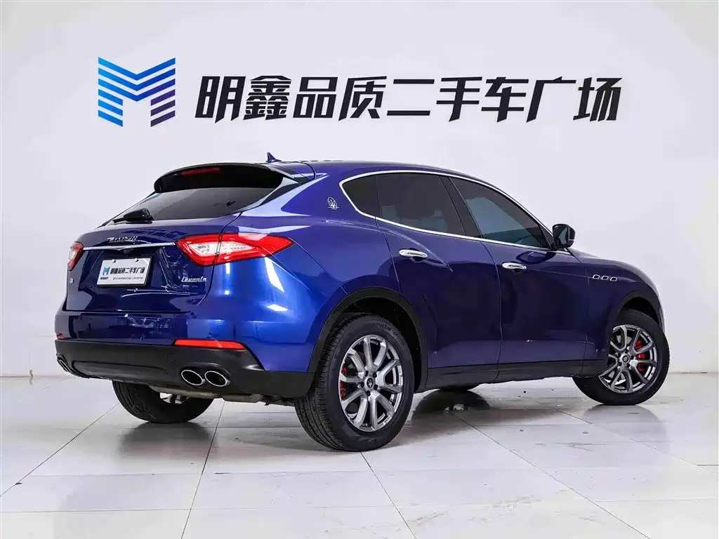 Maserati Levante — фото 8