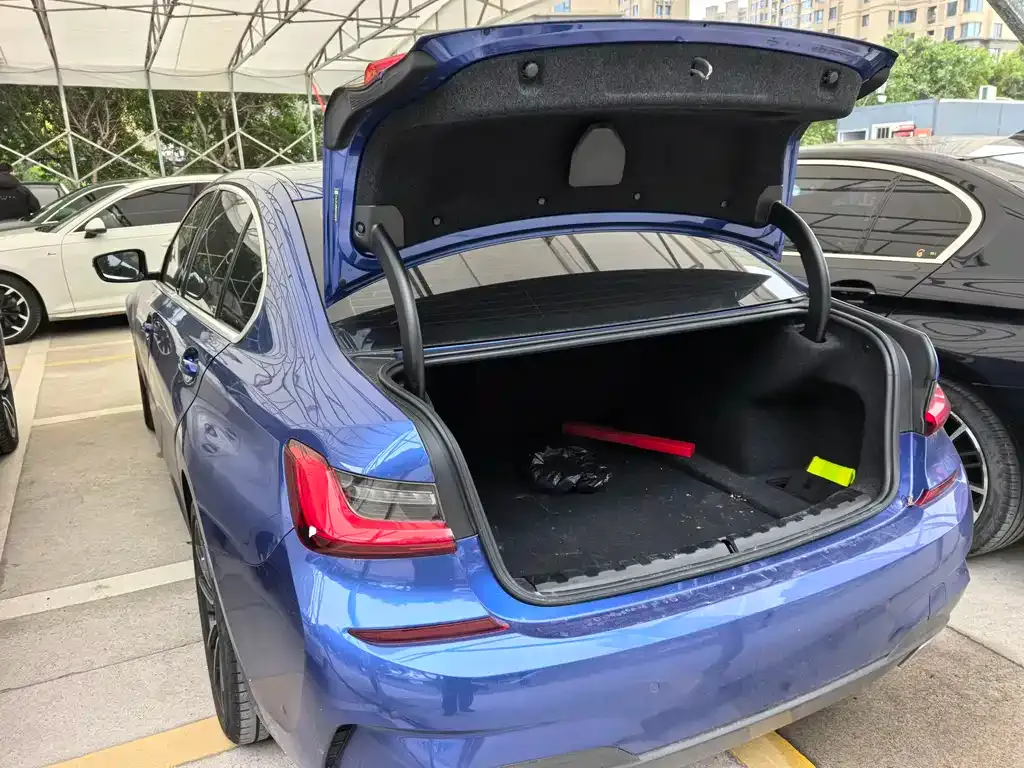 BMW 3 Series — фото 10