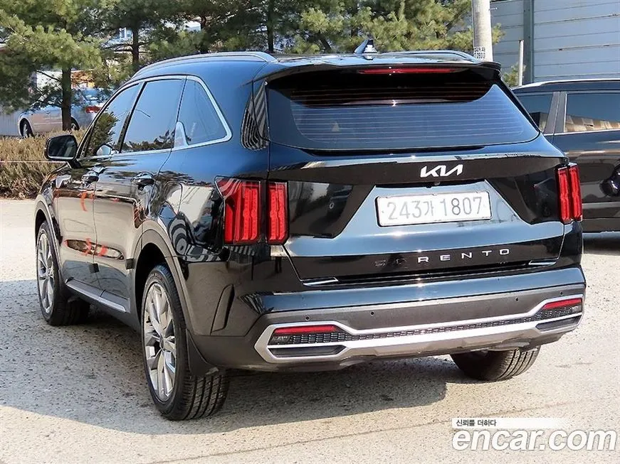 Kia Sorento — фото 4