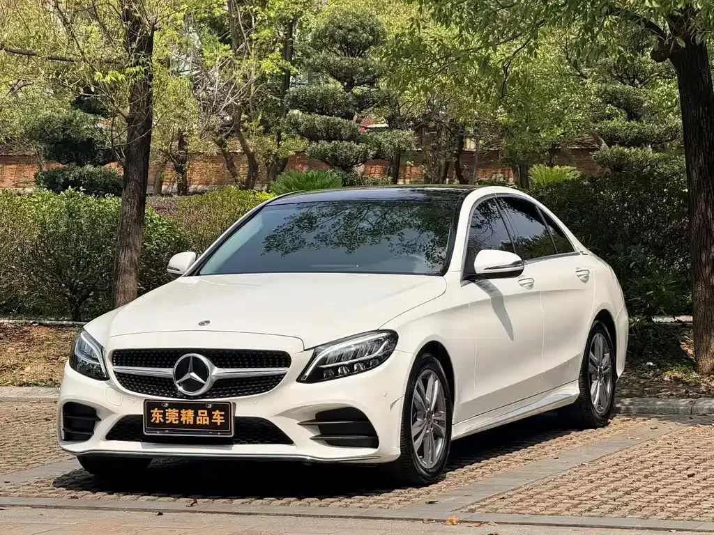 Mercedes-Benz C-Class — фото 9