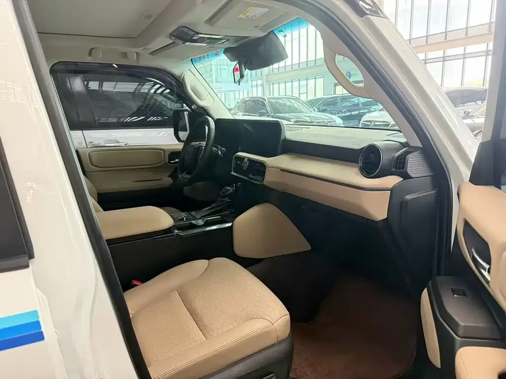 Toyota Prado 2024 из CN, фото 6