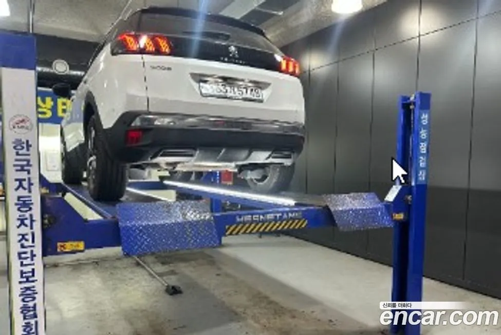 Peugeot 3008 2024 из KR, фото 2