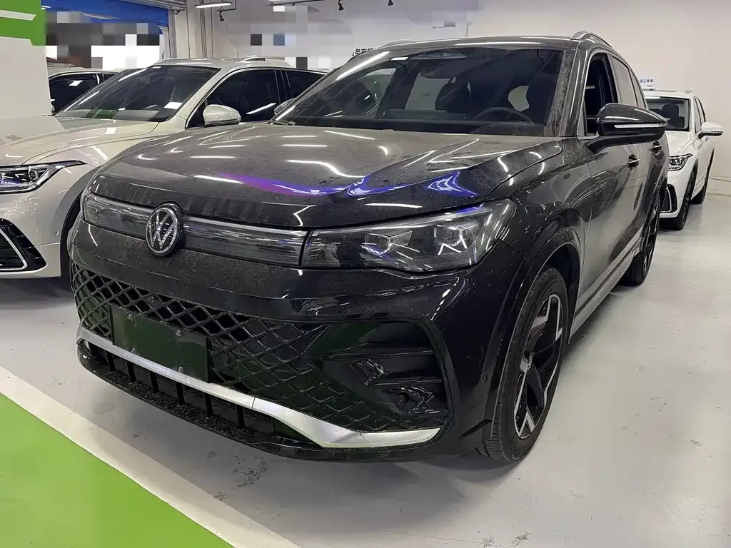 Volkswagen Tiguan L 2024 из CN, фото 1