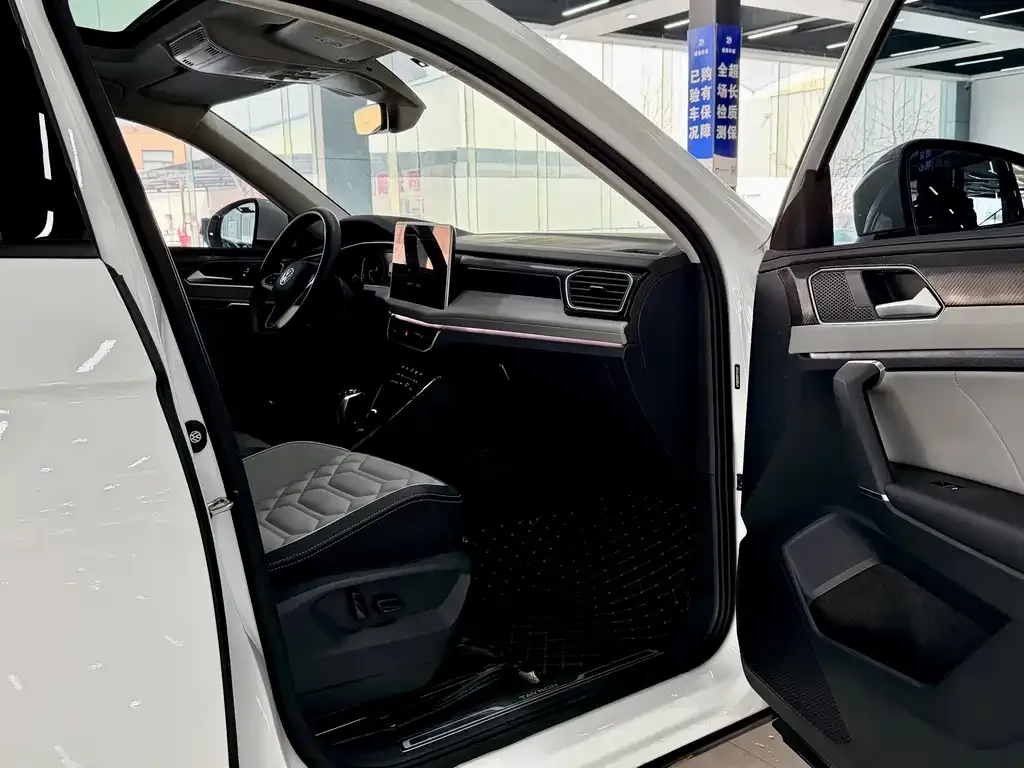 Volkswagen Tayron 2023 из CN, фото 8