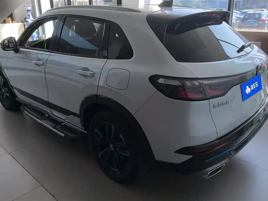 Honda HR-V 2023 из CN, фото 3