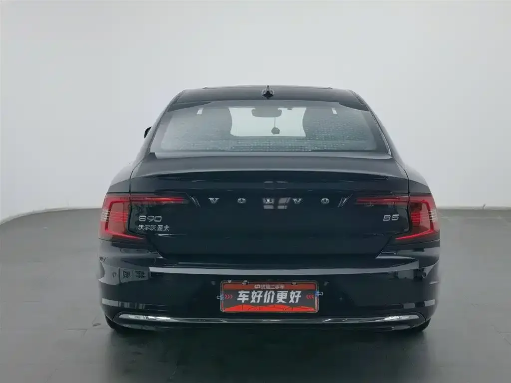 Volvo S90 — фото 2