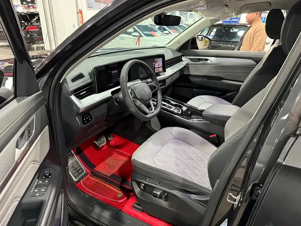 Volkswagen Tavendor 2023 из CN, фото 4