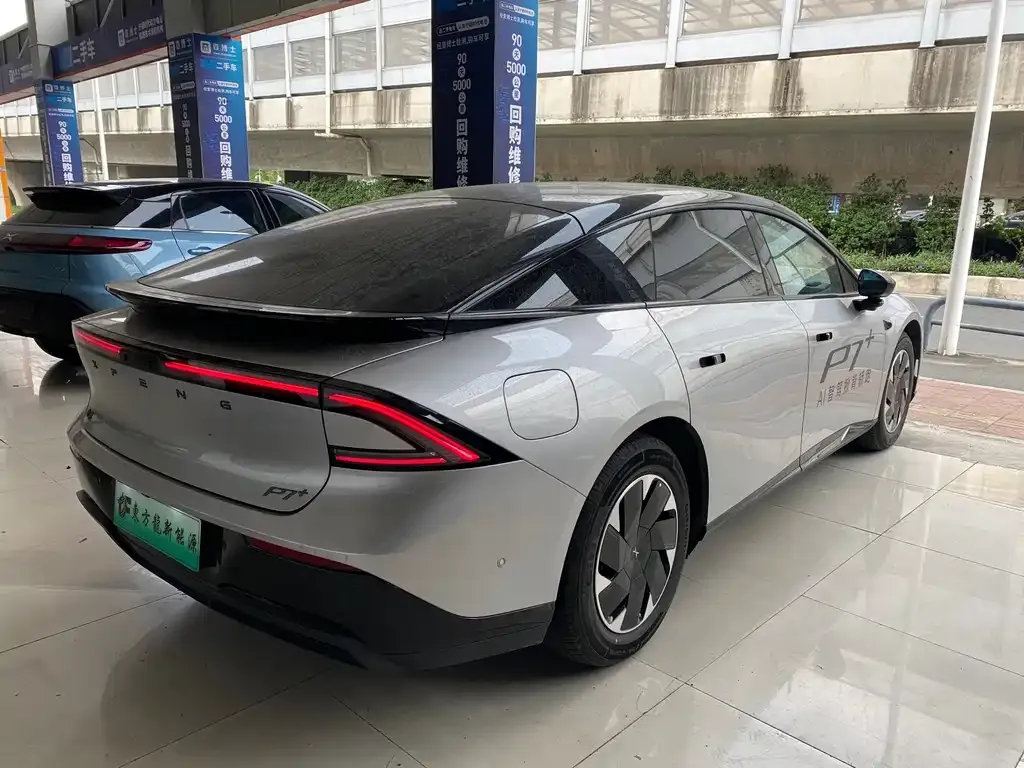 XPeng P7+ — фото 10