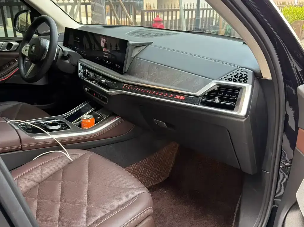 BMW X5 2023 из CN, фото 2