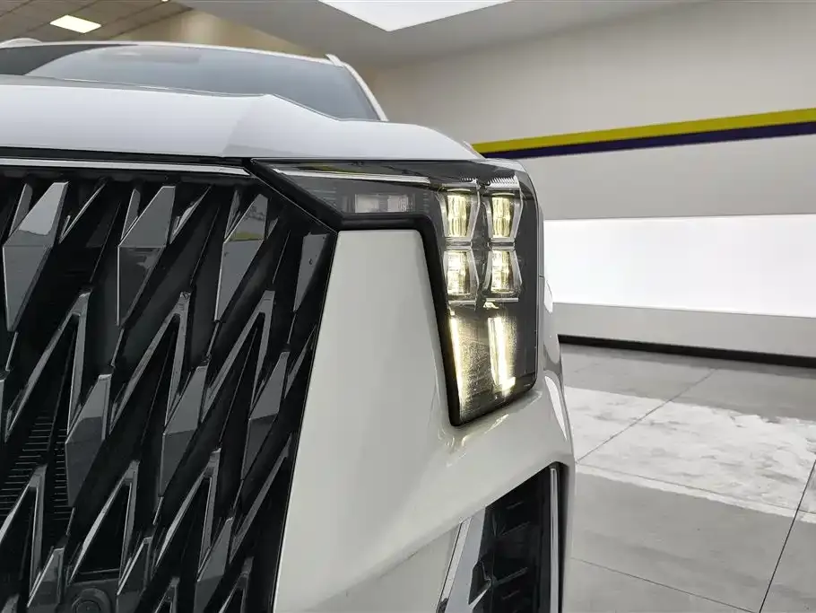 GAC Motor Trumpchi GS8 — фото 2
