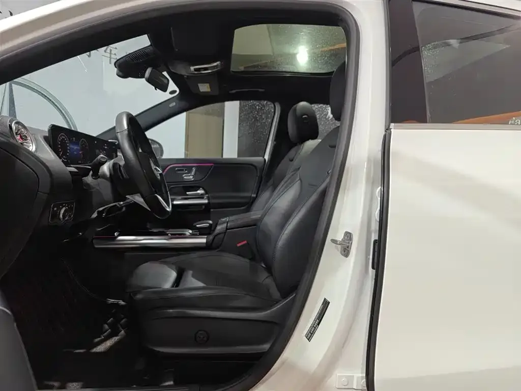 Mercedes-Benz GLA 2024 из CN, фото 3