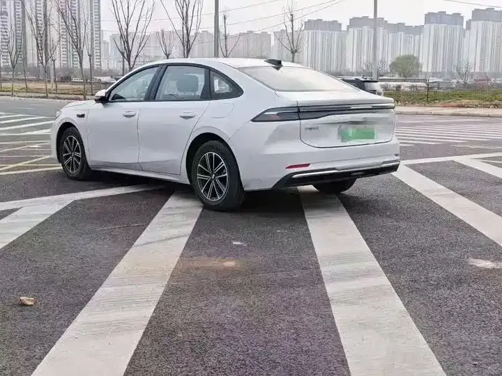 Geely 银河A7 2025 из CN, фото 7