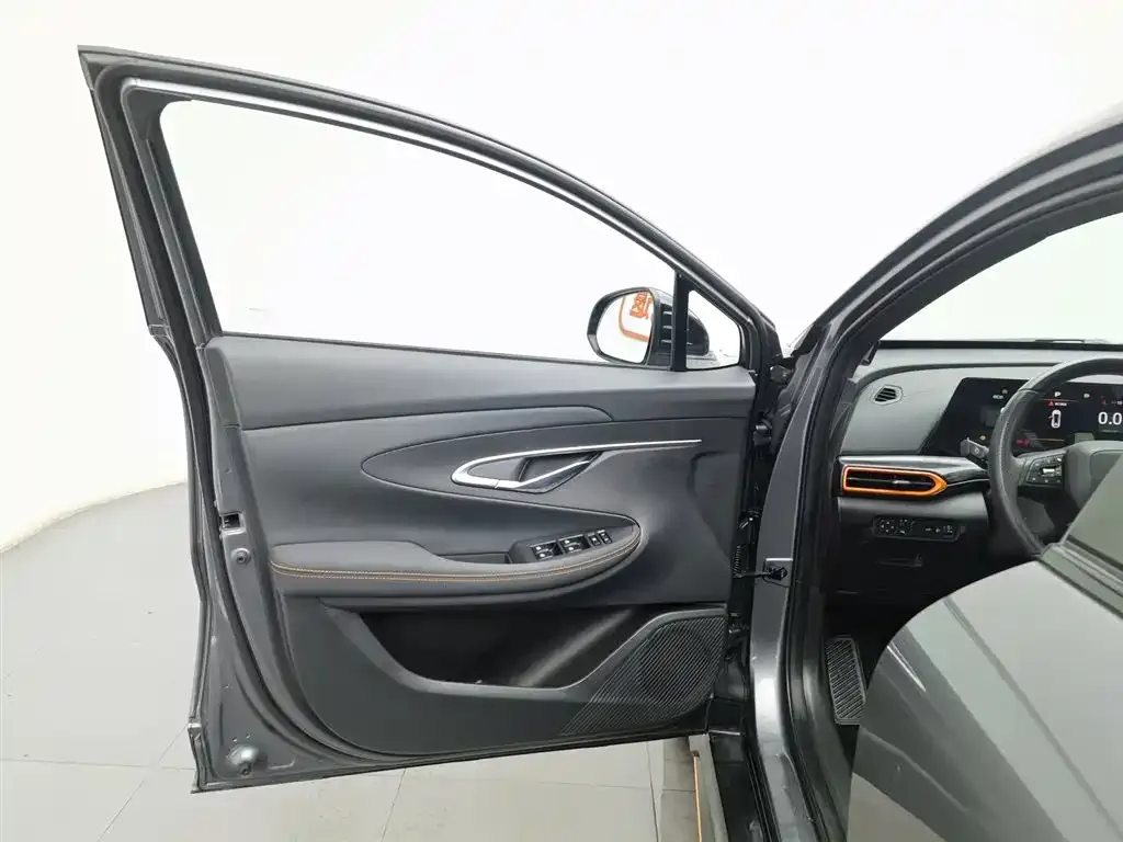 Changan UNI-T 2023 из CN, фото 4