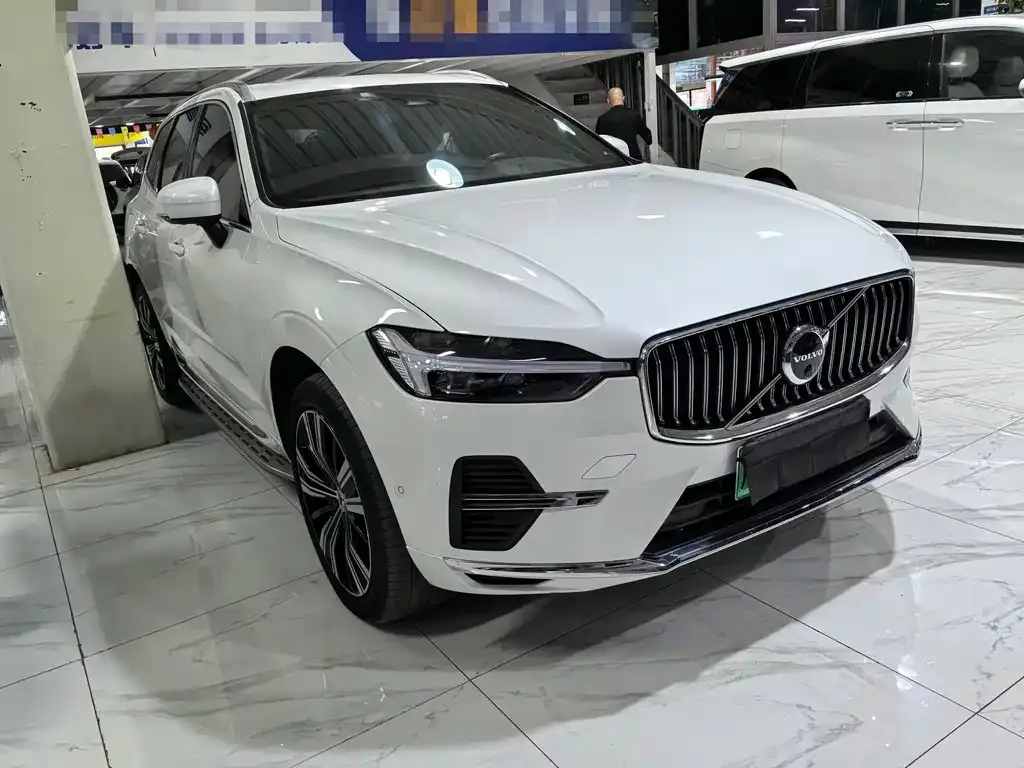 Volvo XC60 PHEV 2022 из CN, фото 9