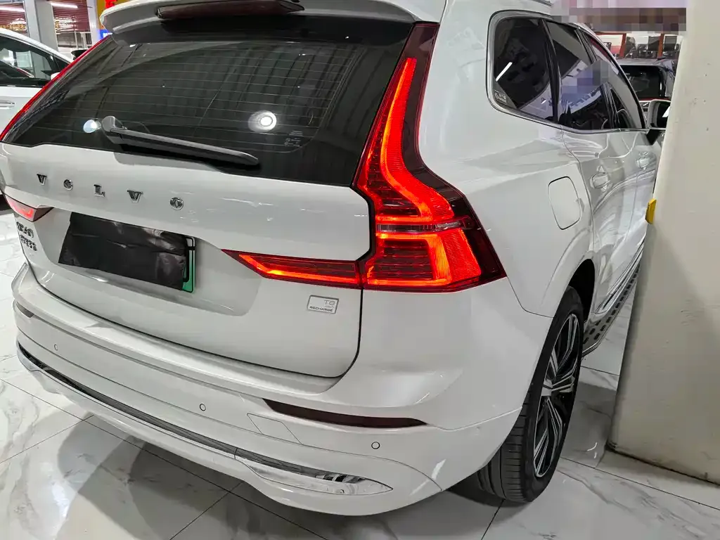 Volvo XC60 PHEV 2022 из CN, фото 7