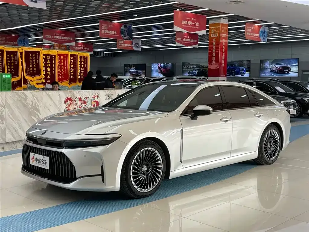 Toyota Crown (Import)