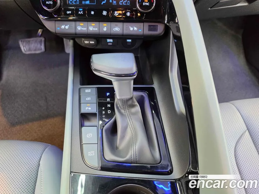 Hyundai AVANTE — фото 2