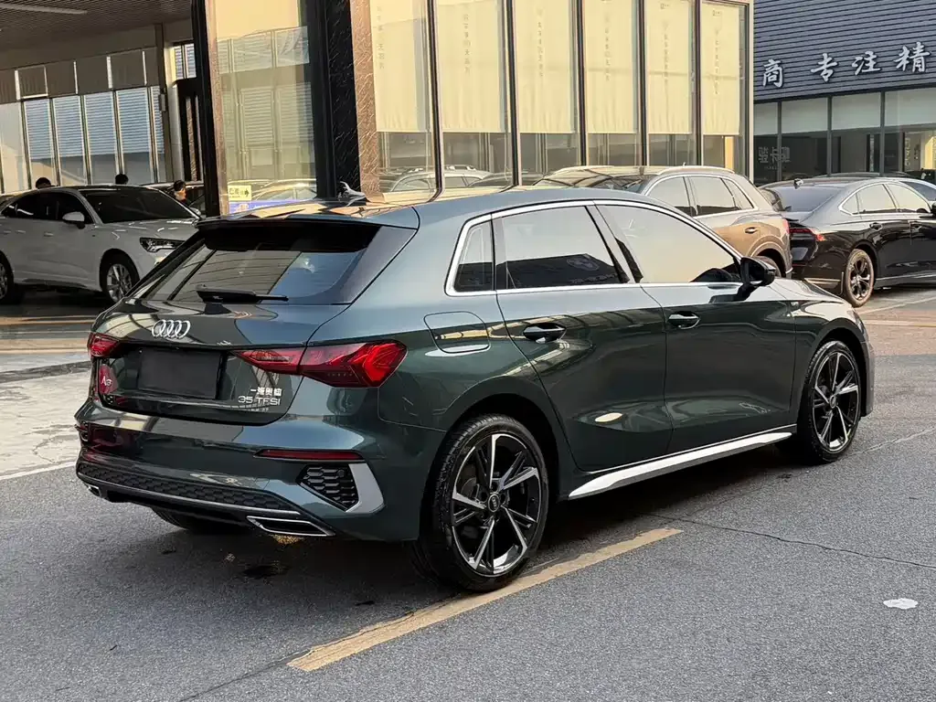 Audi A3 2022 из CN, фото 9