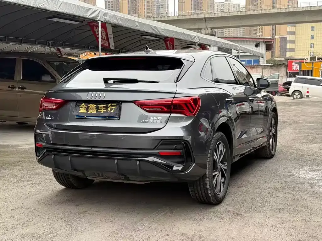 Audi Q3 Sportback — фото 3