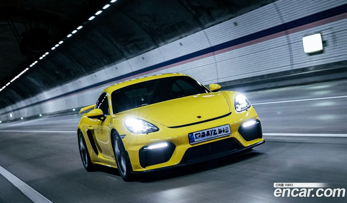 Porsche 718