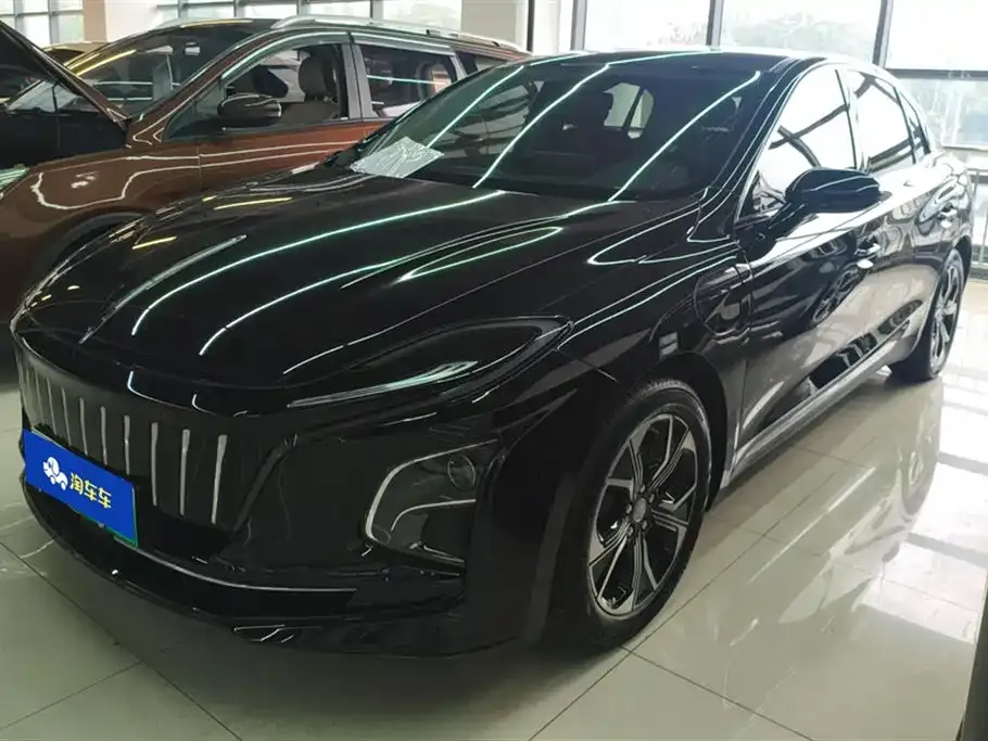 Hongqi E-QM5 2023 из CN, фото 1