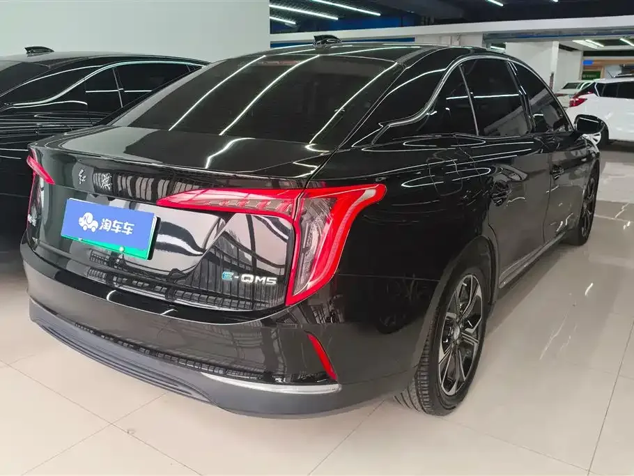 Hongqi E-QM5 2023 из CN, фото 10