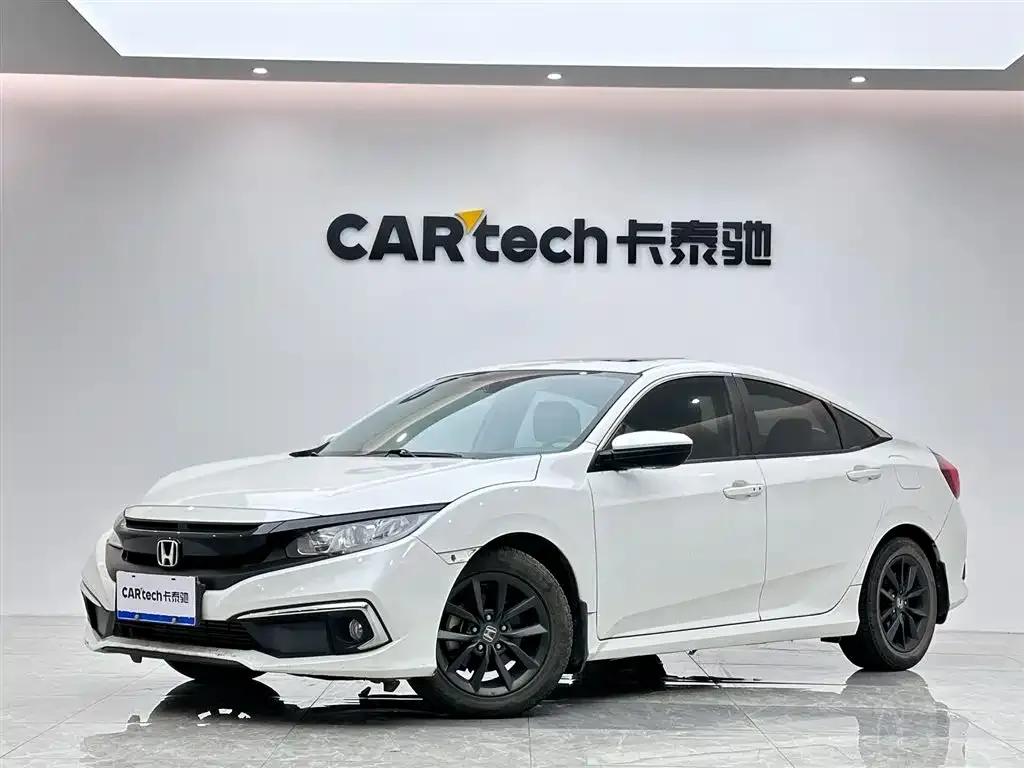 Honda Civic — фото 1
