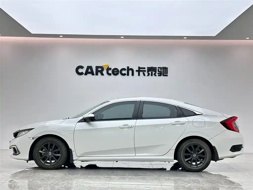 Honda Civic — фото 3
