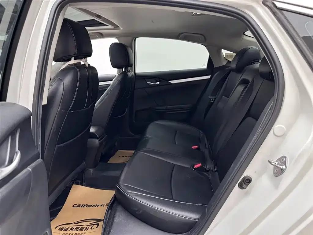 Honda Civic — фото 6