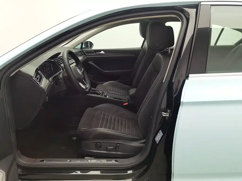 Volkswagen Magotan 2021 из CN, фото 10